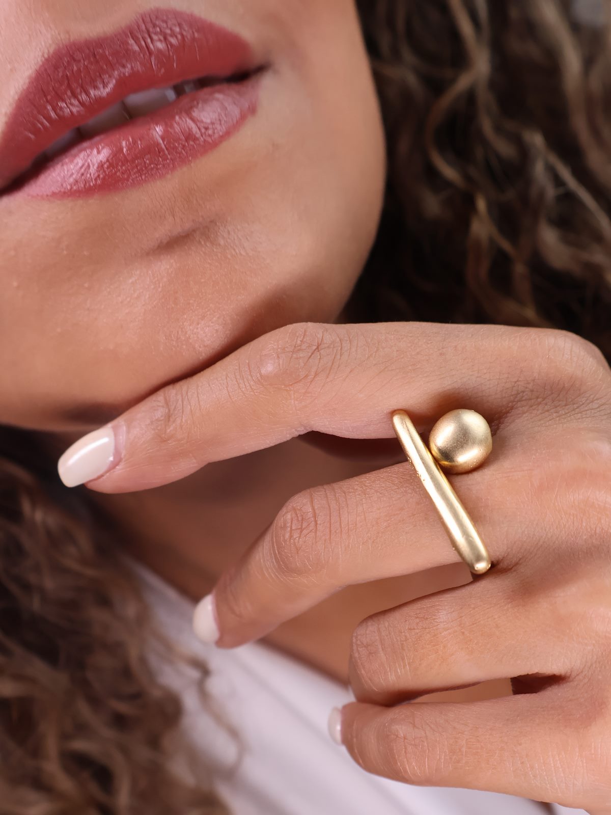 IMG_0854 انگشتر زنانه نقطه خط ورشو(عثمانی) کد R4106 - Image 1