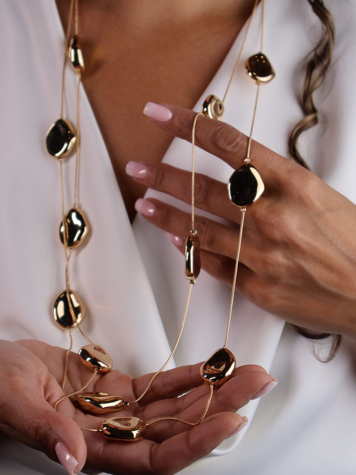 IMG_0955 گردنبند رو لباسی زنانه فشن کد N3107 - Image 1