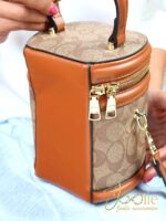 کیف دوشی استوانه ای COACH - Image 2